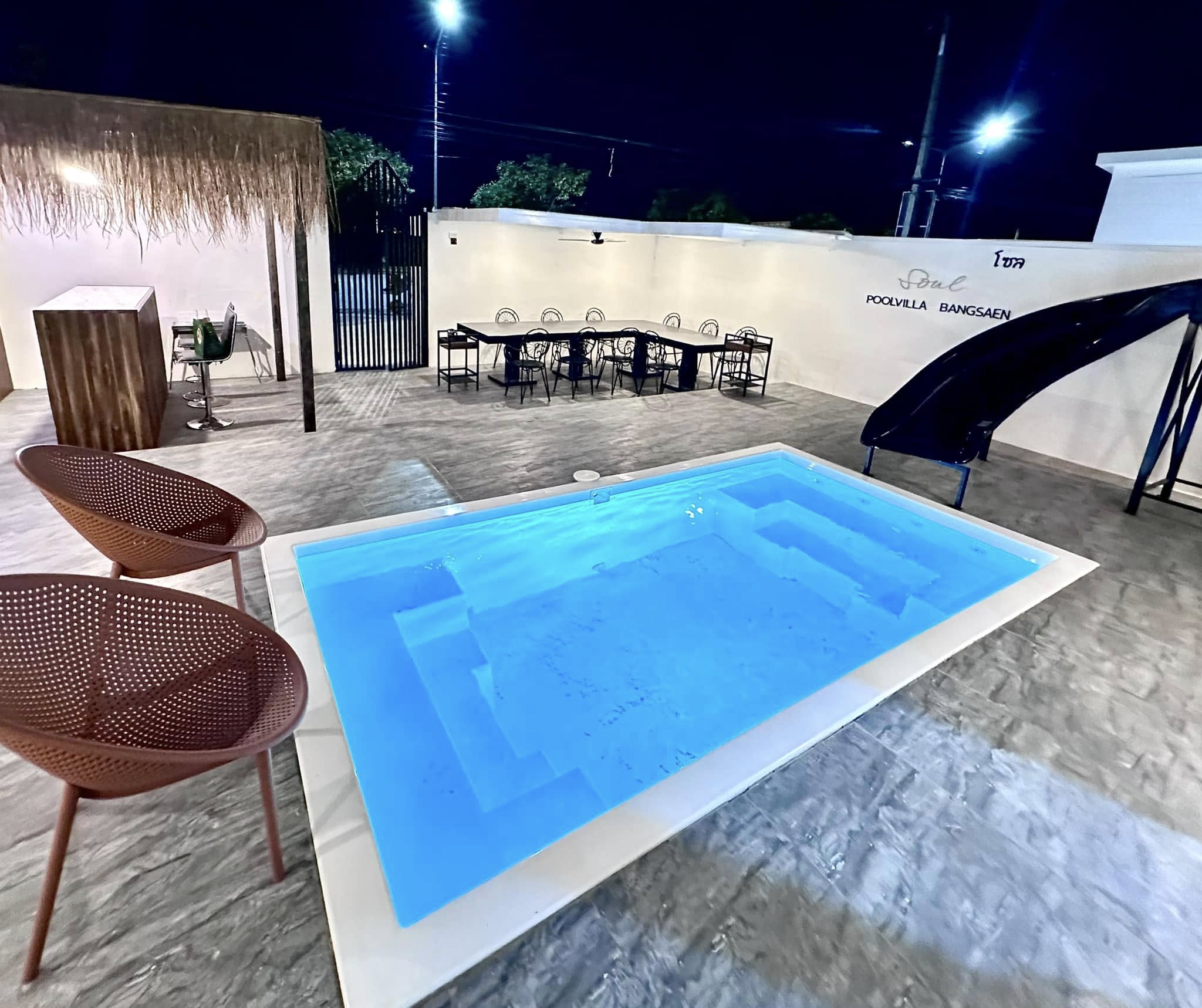 https://admin.pattayavillaresort.com/assets/66d8f49e-eadb-4a66-a71b-e8c1fcb869b2