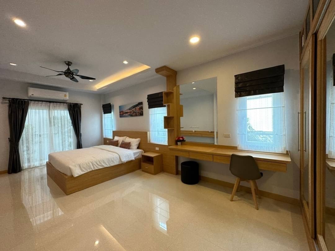 https://admin.pattayavillaresort.com/assets/9410188b-9325-4a61-8c93-79edbc81ae08