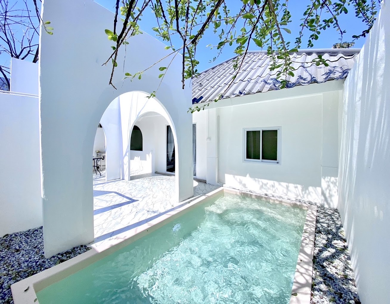 https://admin.pattayavillaresort.com/assets/9ce001fa-880b-498b-ae24-ed67164038bf