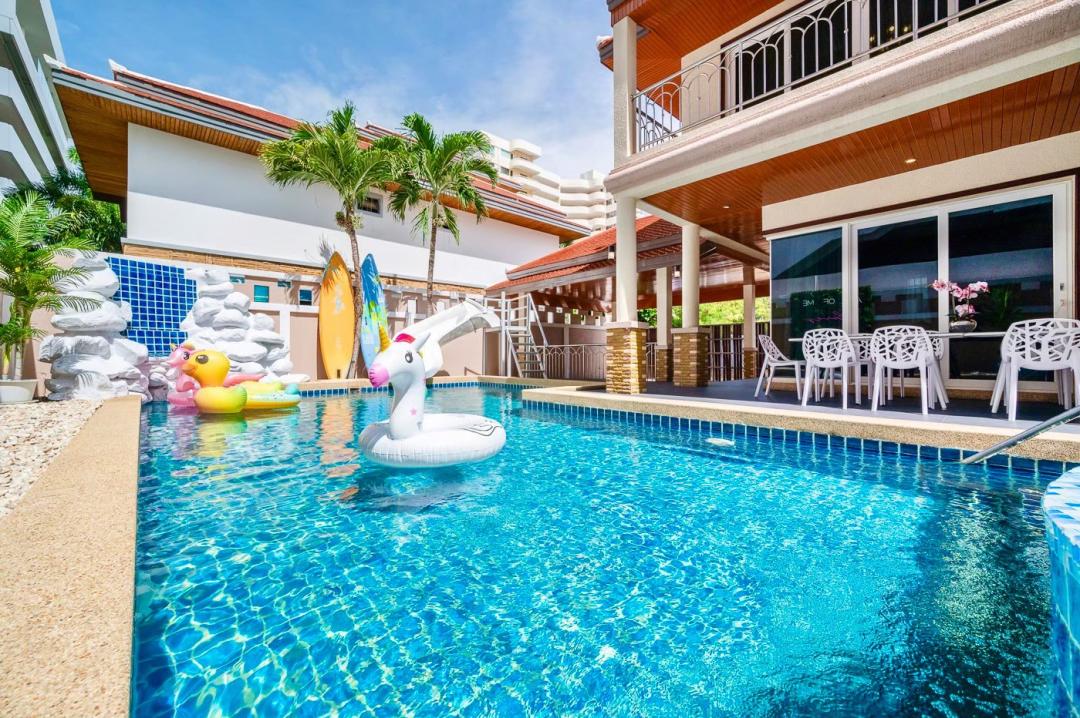 https://admin.pattayavillaresort.com/assets/b103aaf3-a7fd-420e-9c8e-bf28796212ee