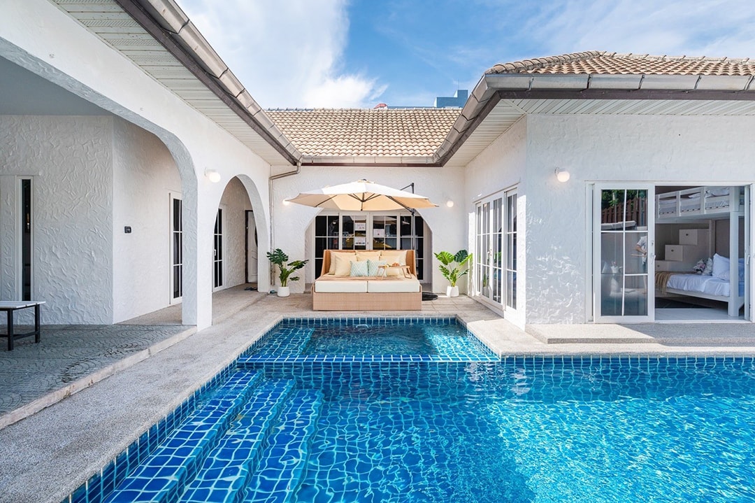 https://admin.pattayavillaresort.com/assets/ce5f76f9-8267-4e3a-8b17-a382ae273889