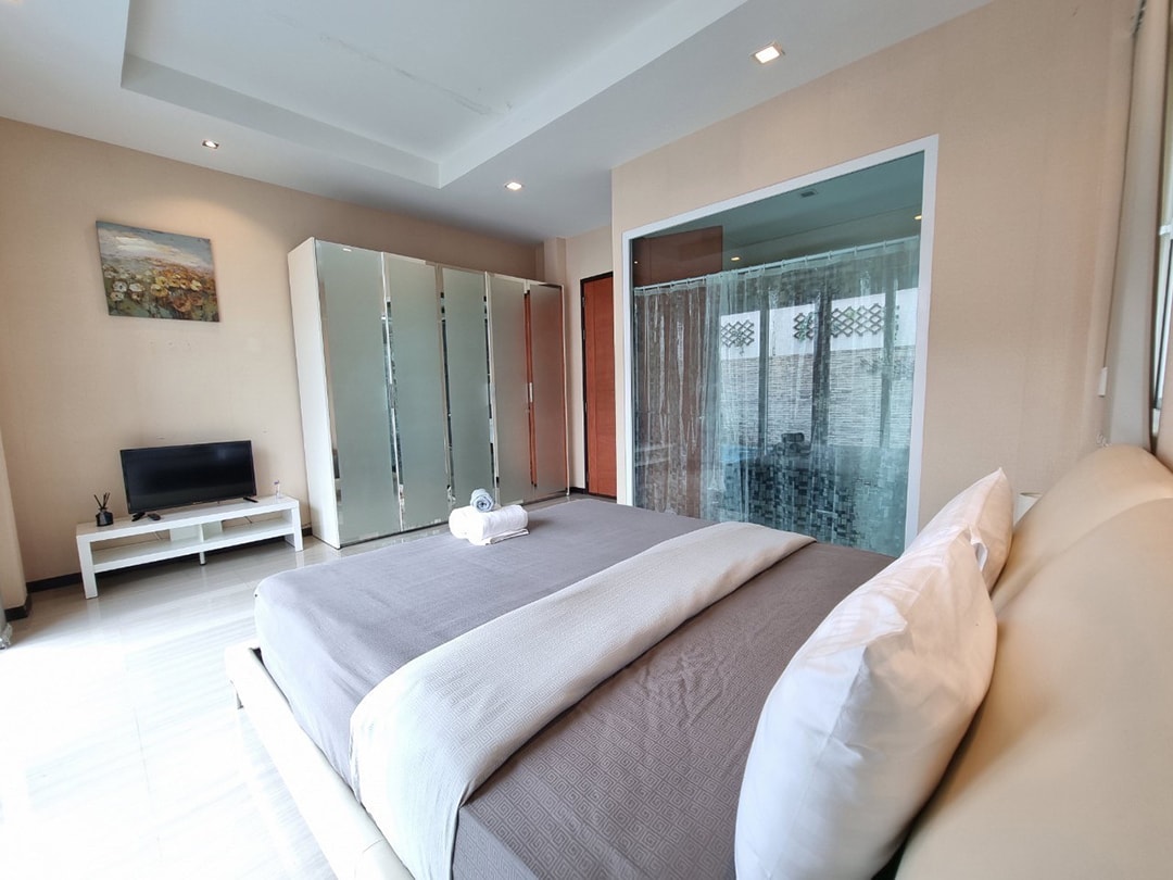 https://admin.pattayavillaresort.com/assets/e13f37f4-0406-4c80-8c72-fce60bea6f16