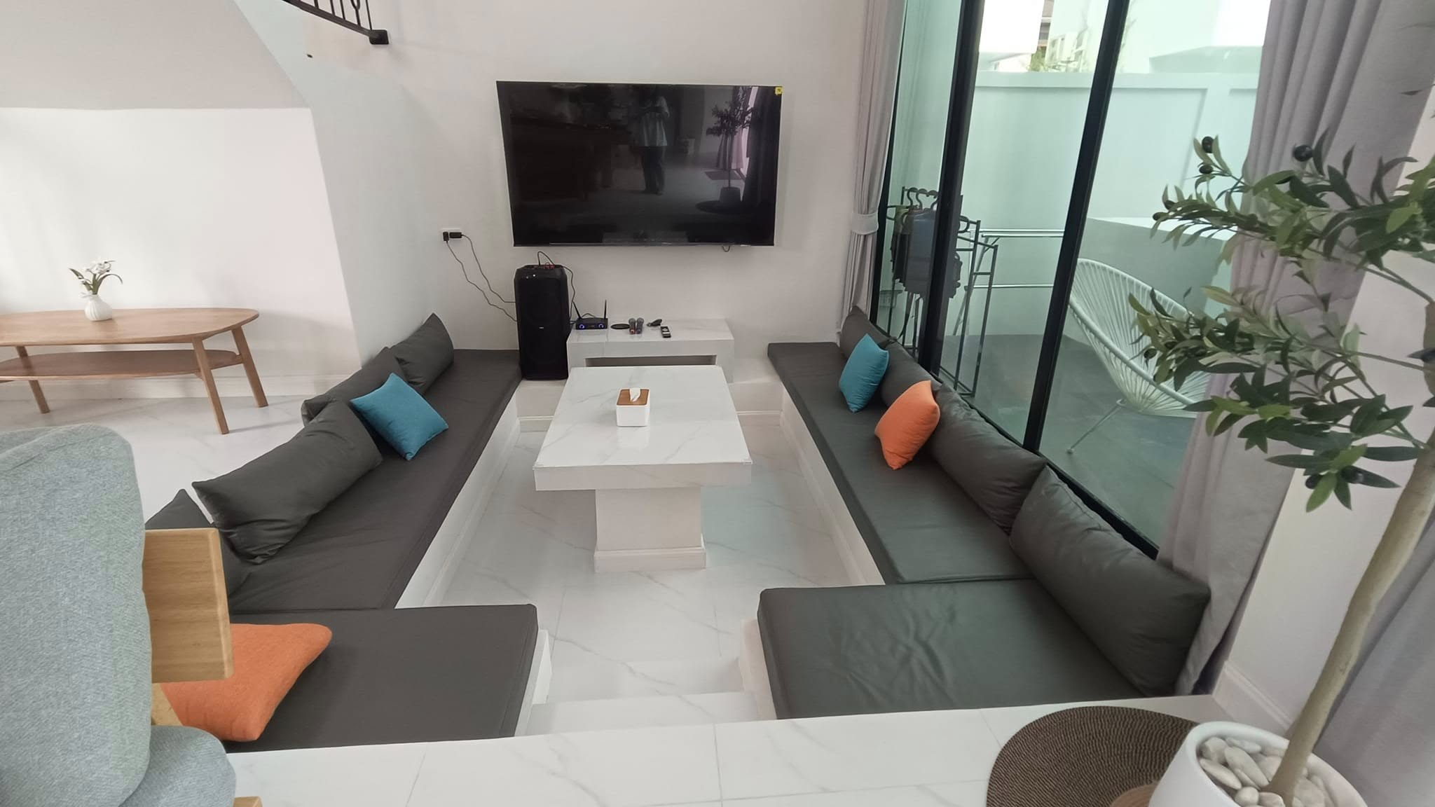 https://admin.pattayavillaresort.com/assets/f3bd2f9c-b85f-4809-b4fe-c63eec1bb56b