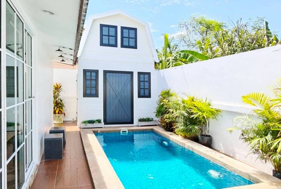 https://admin.pattayavillaresort.com/assets/f64546d5-ac33-4ac2-9cc0-380275e28352
