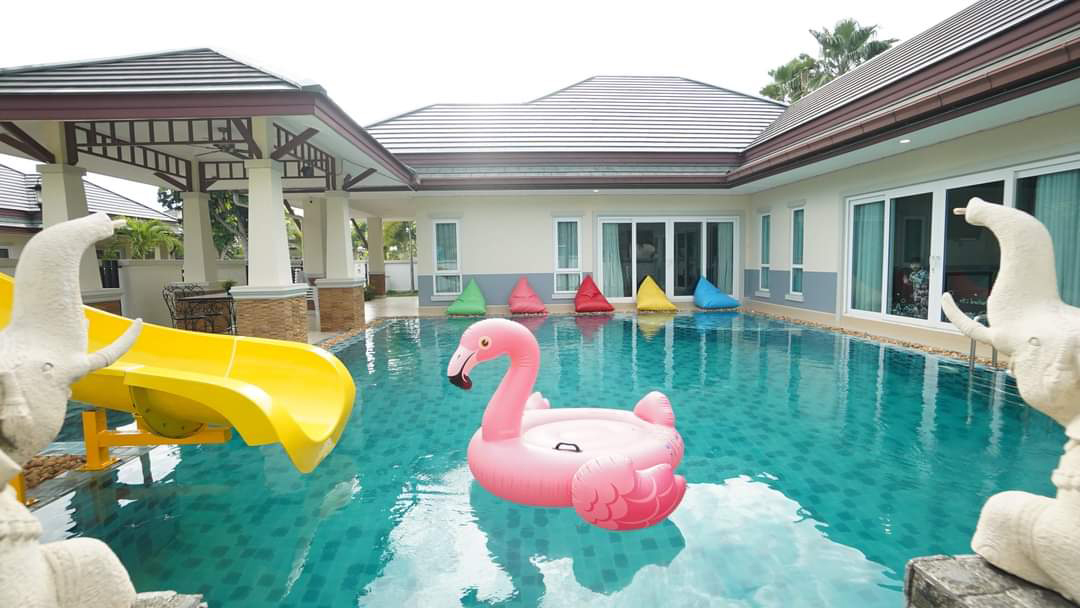 https://admin.pattayavillaresort.com/assets/ff8cfb1b-1919-4f3d-91ab-848655e711eb